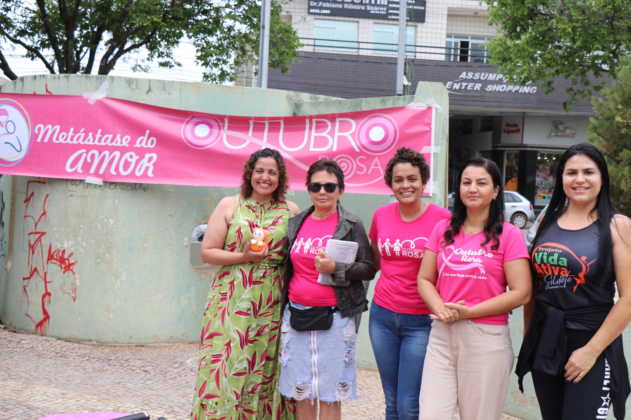 Parlamento Mulher fortalece Campanha Outubro Rosa. 